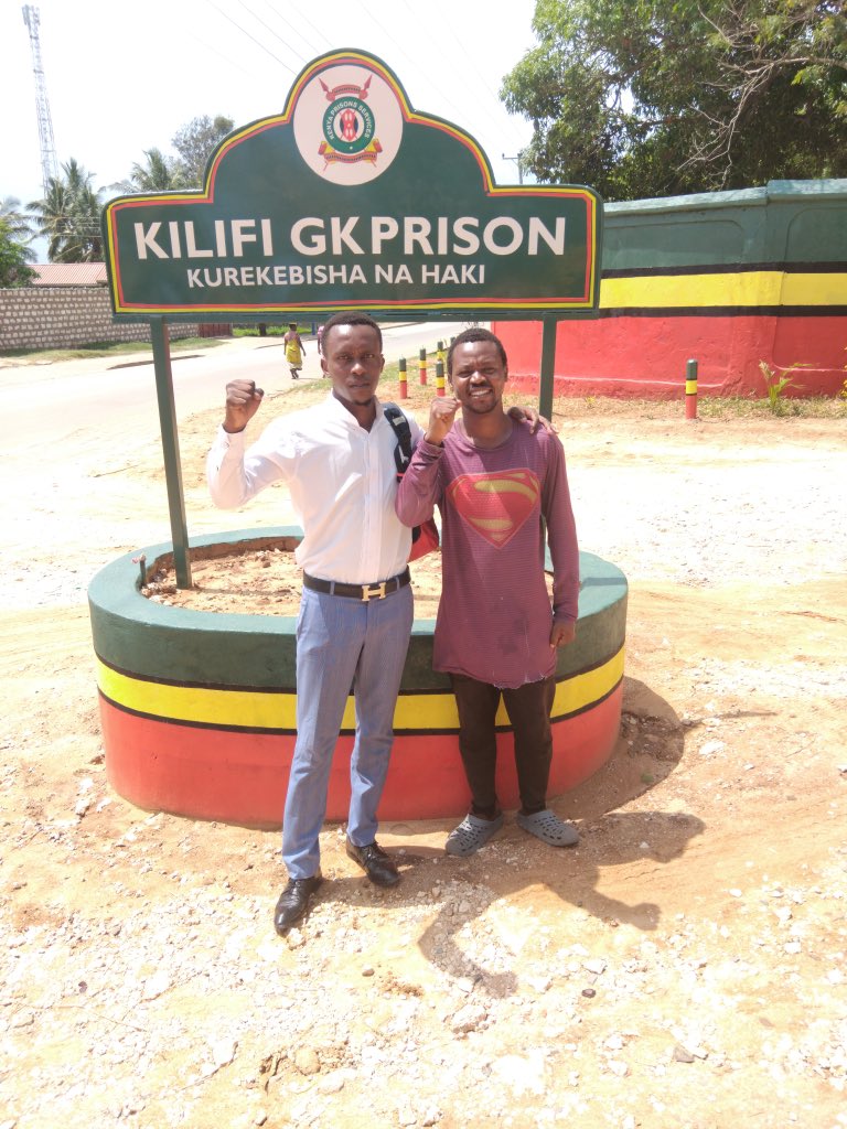 Omido Phyllis (@phyllis_omido) on Twitter photo We condemn the illegal arrest & judicial harassment of Katana a land & Environment defender in Kilifi county for defending a pubic beach access road for fishermen. <a href="/Kenyajudiciary/">The Judiciary Kenya</a> ruled that the beach access road belongs to the public so how can he have trespassed? <a href="/PoliceKE/">Kenya Police Service</a> We condemn the illegal arrest & judicial harassment of Katana a land & Environment defender in Kilifi county for defending a pubic beach access road for fishermen. <a href="/Kenyajudiciary/">The Judiciary Kenya</a> ruled that the beach access road belongs to the public so how can he have trespassed? <a href="/PoliceKE/">Kenya Police Service</a>