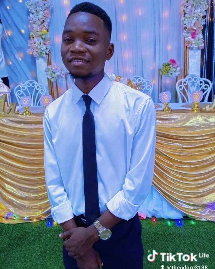 Brother Theodore 🥰 vamos irmão 🤯 ça marche très bien ☀️