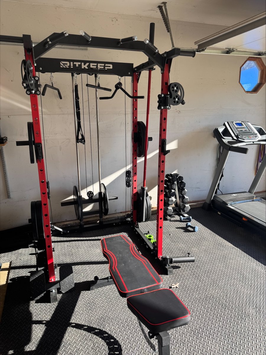 RitKeepFitness's tweet photo. βββββ Thanks to the feedback from Ryan
The gym works great easy setup. The pulleys are already super smooth and solid β they feel really sturdy!
#ritkeep #ritkeepfitness #HomeGym #weightlifting #GetFit #GymLife #strengthtraining #fitness #WorkoutEquipment #FitnessMotivation #ChristmasGifts #garagegym #FitLifestyle #Fitmas