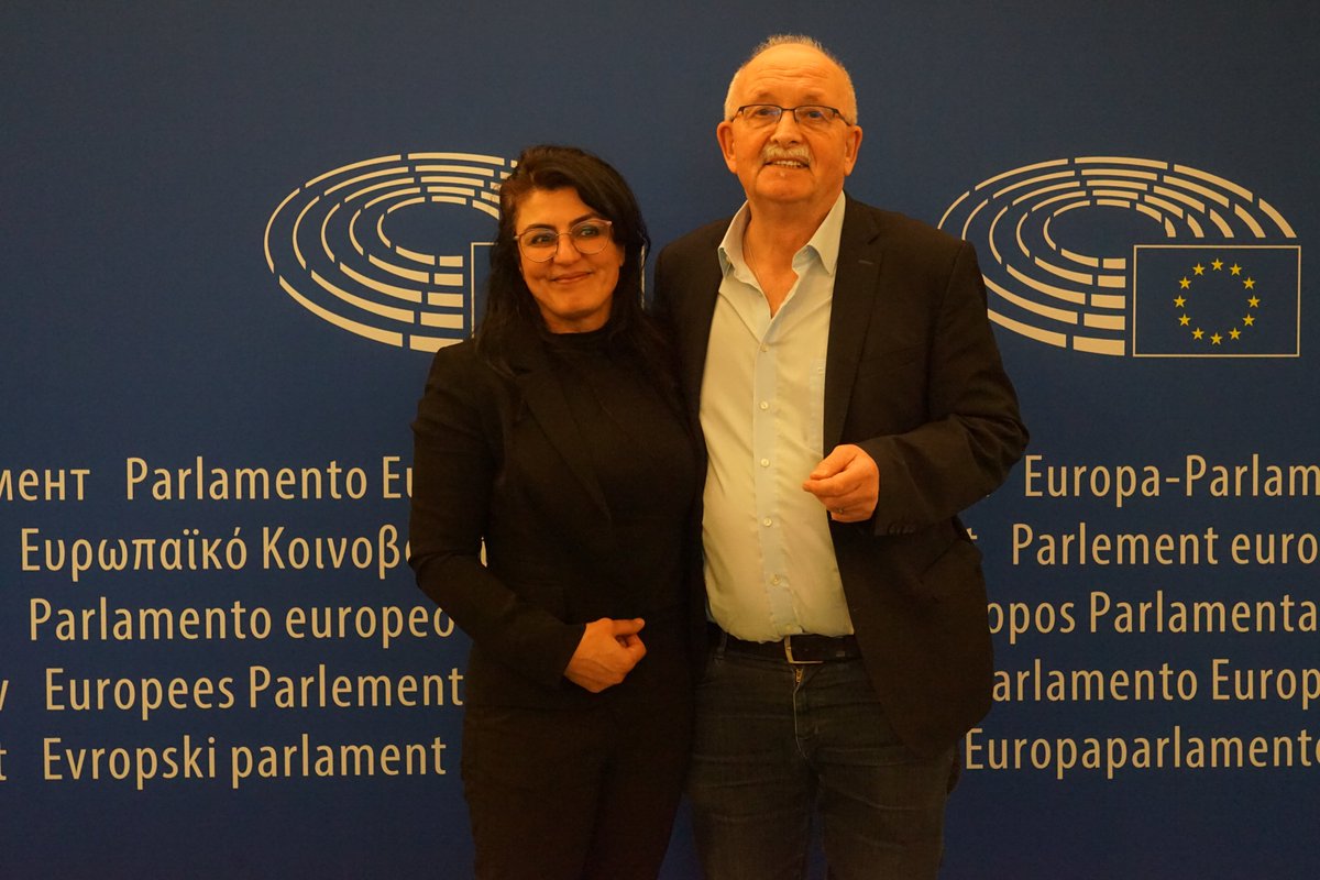 In der vergangenen Woche waren wir in Brüssel auf Vernetzungsreise. Vor Ort führten wir wichtige Gespräche über unsere Bildungsarbeit, die junge Menschen stärken soll und die Internationale Vernetzung, die unerlässlich für unseren Kampf gegen Diskriminierung ist, auch über