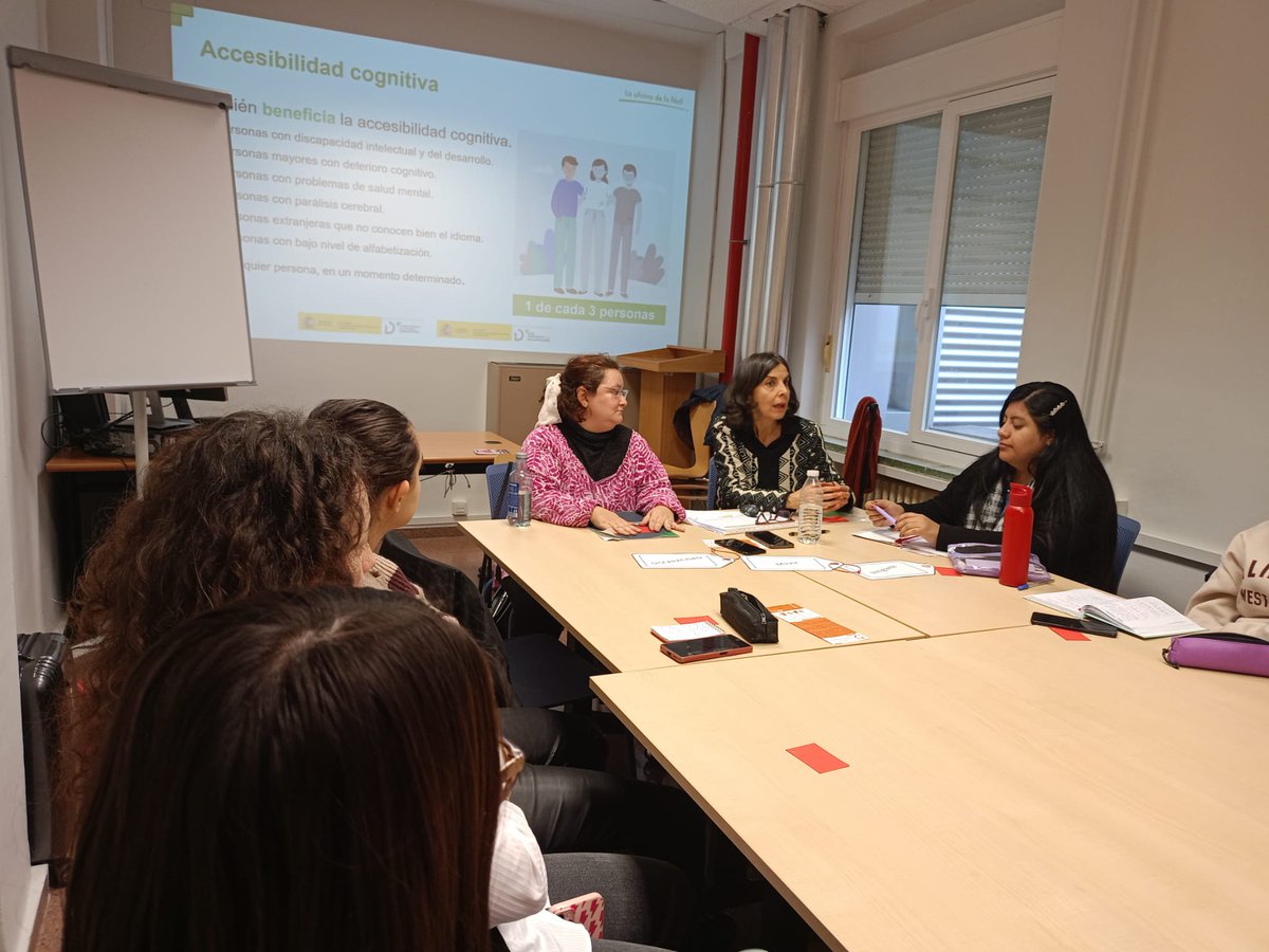 ceacog's tweet image. 🙋‍♀️46 profesionales de museos estatales
@MNCeramica @MuseodelTraje @CasaCervantes
asisten a un curso impartido
por el CEACOG sobre #AccesibilidadCognitiva.

🗓️Esta formación, que se desarrolla
en 3 sesiones en diciembre,
incluye nociones básicas sobre #Lecturafácil