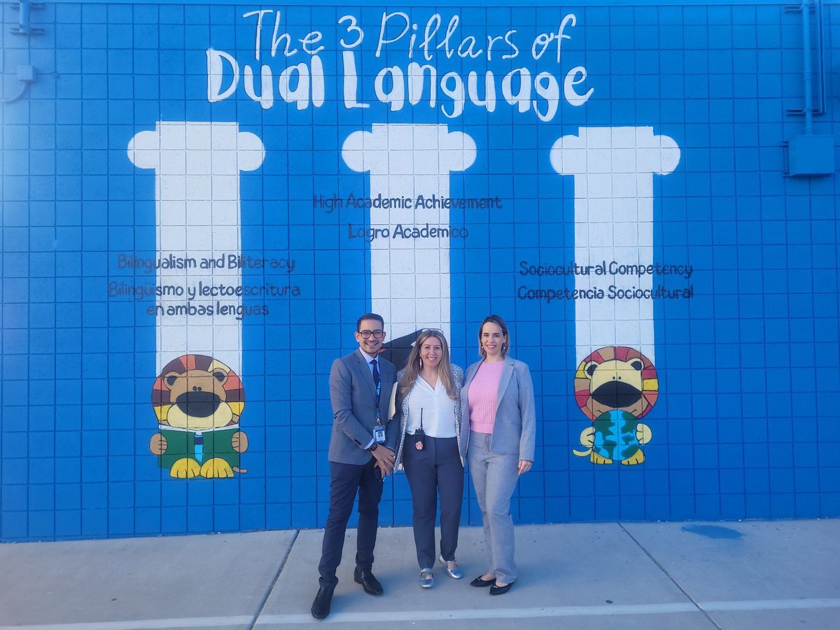 Supporting Dual Language Immersion programs in <a href="/ClarkCountySch/">CCSD</a> Great work in the works! Alcanzando metas 📚