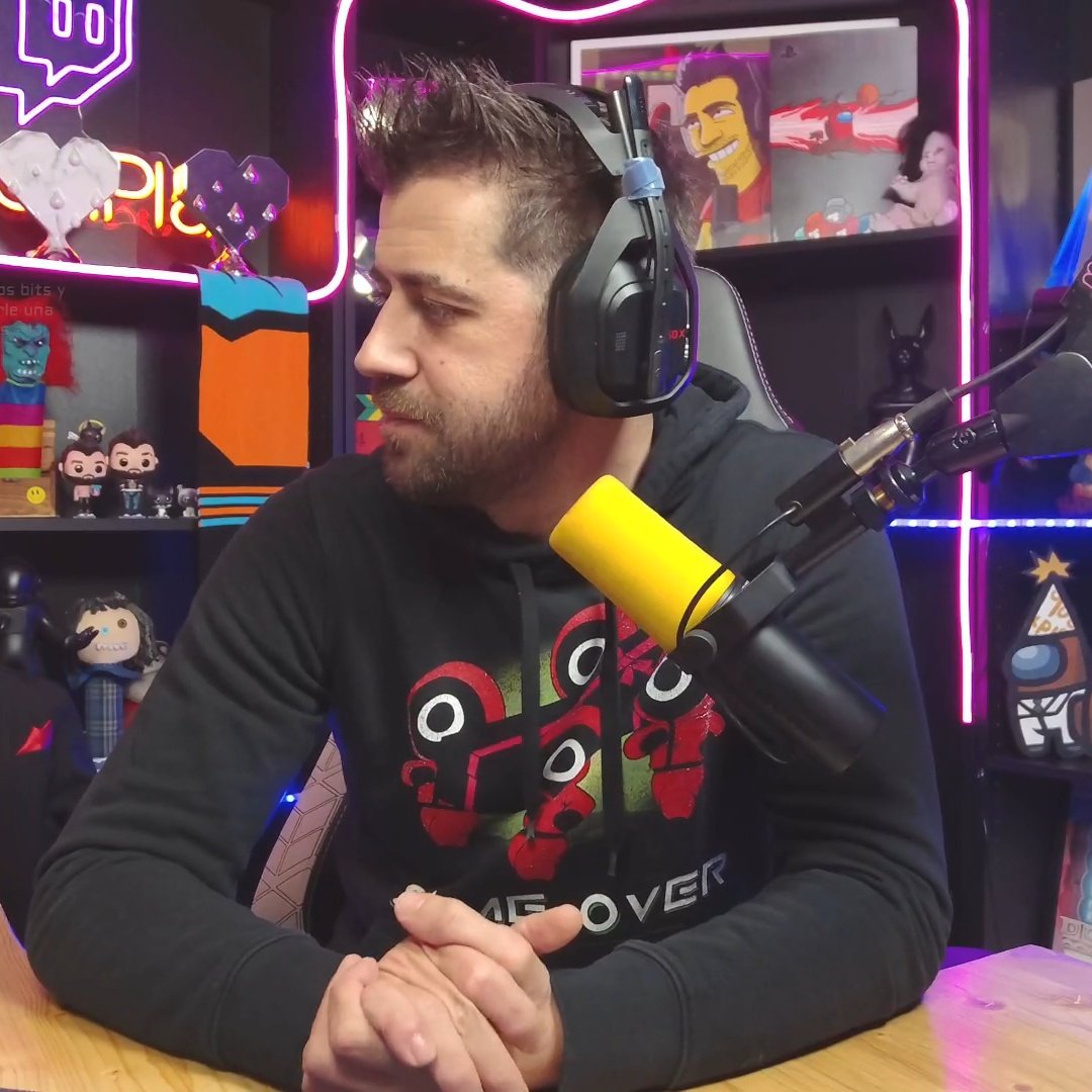 auronlipa's tweet photo. las lindas tenemos a este individuo en el top 1 del recap de twitch💋 https://t.co/8V1IgxBKNN