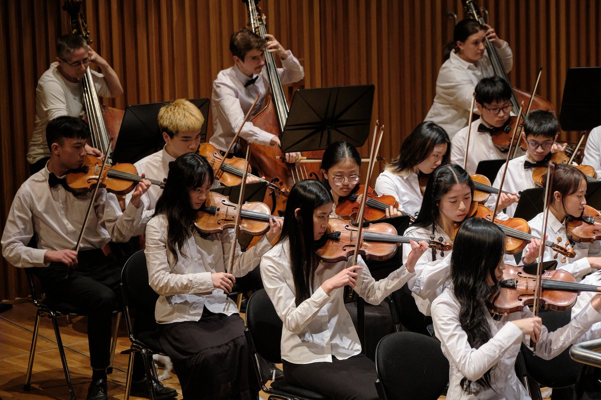 King Edward VI High School for Girls tweet media