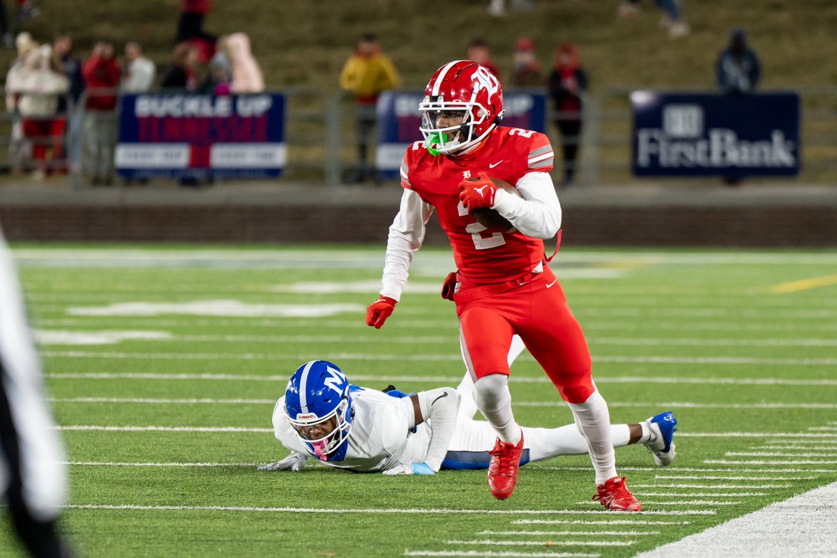 Kaiden_Dewey (@kdh_2fast) on Twitter photo Blessed to be apart of this team and play in such a beautiful atmosphere with <a href="/BaylorSchoolFB/">Baylor School Football</a>
Check out my junior season tape 🍿
hudl.com/v/2RCXyb
<a href="/ErikKimrey/">Erik Kimrey</a> <a href="/AdariusBowman/">Adarius Bowman</a> <a href="/cbrownrun11/">Chris Brown</a>
(12 td) 3 way athlete. Blessed to be apart of this team and play in such a beautiful atmosphere with <a href="/BaylorSchoolFB/">Baylor School Football</a>
Check out my junior season tape 🍿
hudl.com/v/2RCXyb
<a href="/ErikKimrey/">Erik Kimrey</a> <a href="/AdariusBowman/">Adarius Bowman</a> <a href="/cbrownrun11/">Chris Brown</a>
(12 td) 3 way athlete.