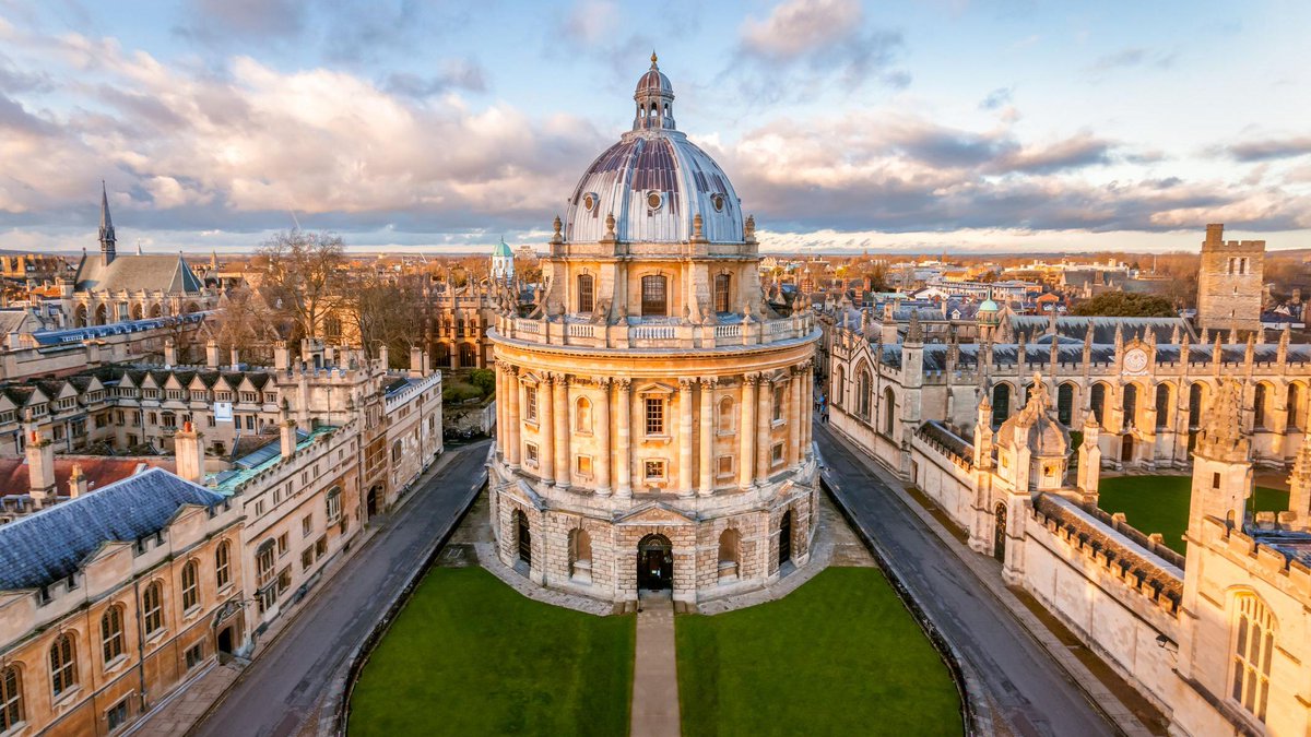 CMU English (@english_cmu) on Twitter photo Associate Head of English <a href="/ChrisVVarren/">Christopher Warren</a> has won a 3-month fellowship at the University of Oxford's Bodleian Library <a href="/bodleianlibs/">Bodleian Libraries</a>, where he'll spend Oxford's Trinity Term as a Gale Scholar North America, Digital Humanities Oxford Fellow. (1/2) Associate Head of English <a href="/ChrisVVarren/">Christopher Warren</a> has won a 3-month fellowship at the University of Oxford's Bodleian Library <a href="/bodleianlibs/">Bodleian Libraries</a>, where he'll spend Oxford's Trinity Term as a Gale Scholar North America, Digital Humanities Oxford Fellow. (1/2)