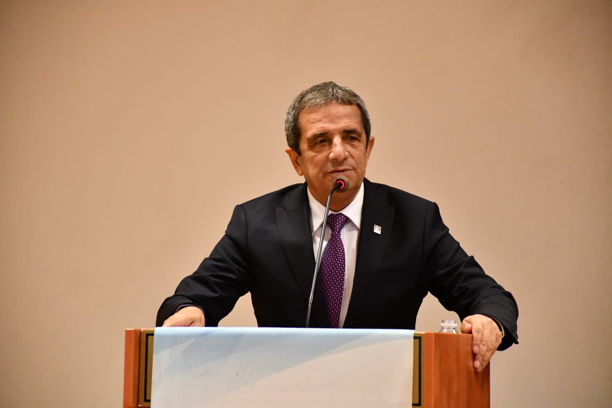 Cemalsenvan's tweet photo. Van Gönül Dostları Derneğinin Genel Kurulu.” https://t.co/YFx9kvRl8a