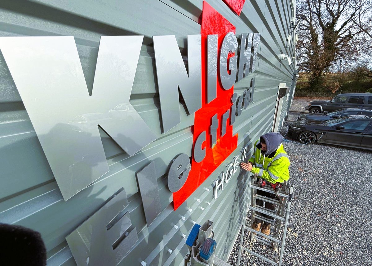We created custom outdoor signage for <a href="/electrical_gear/">Knight Electrical Switchgear</a>, featuring 3D metallic lettering &amp; their iconic castle logo. Precision was key for this striking 2m x 2m design!

Read more: bit.ly/4g42qZt

#CustomSignage #Branding #OutdoorSigns