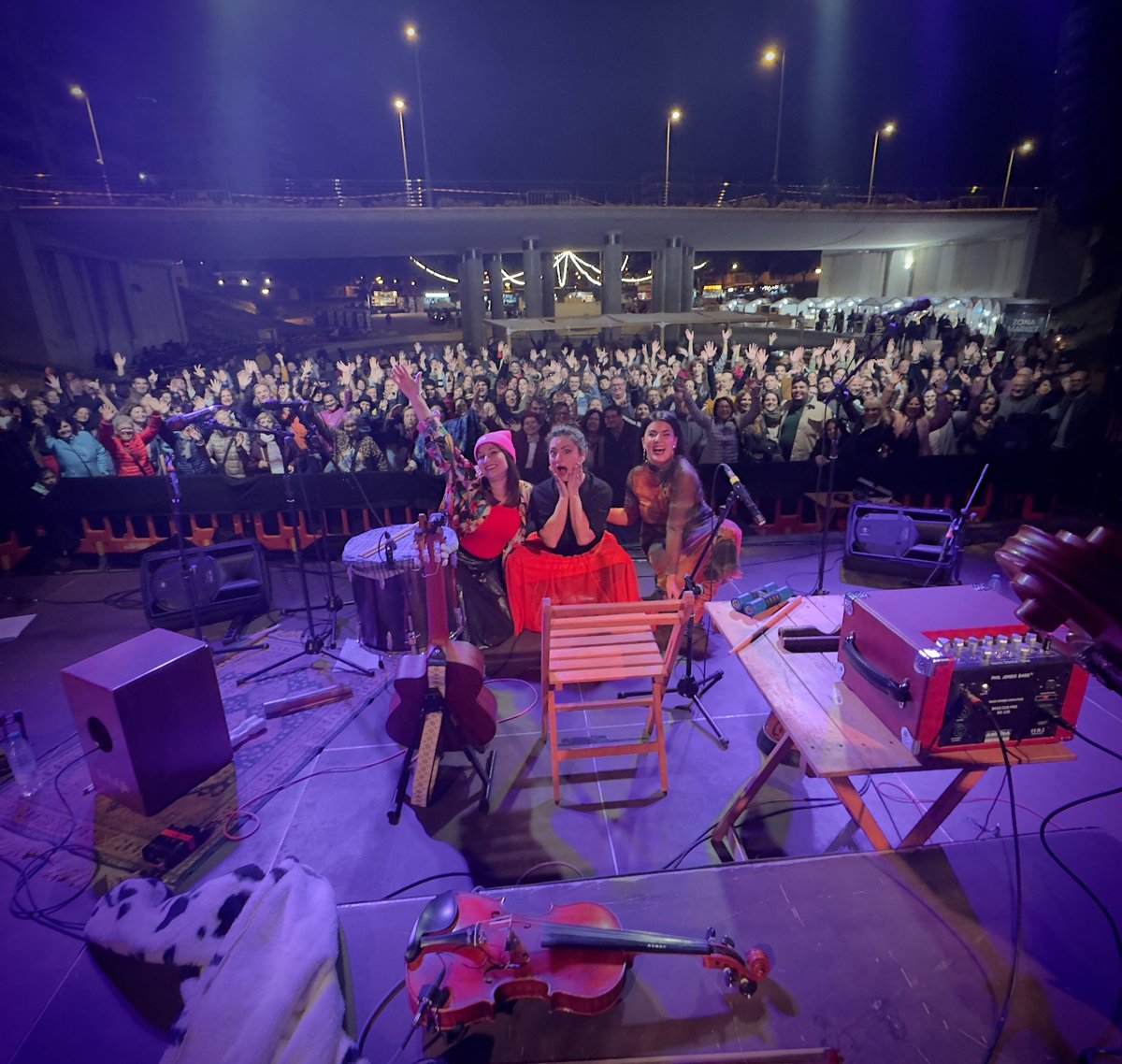Nuestro concierto en Campello fue un TREMENDO FIESTÓN 🌺🎁🌲🌺🎁🌲