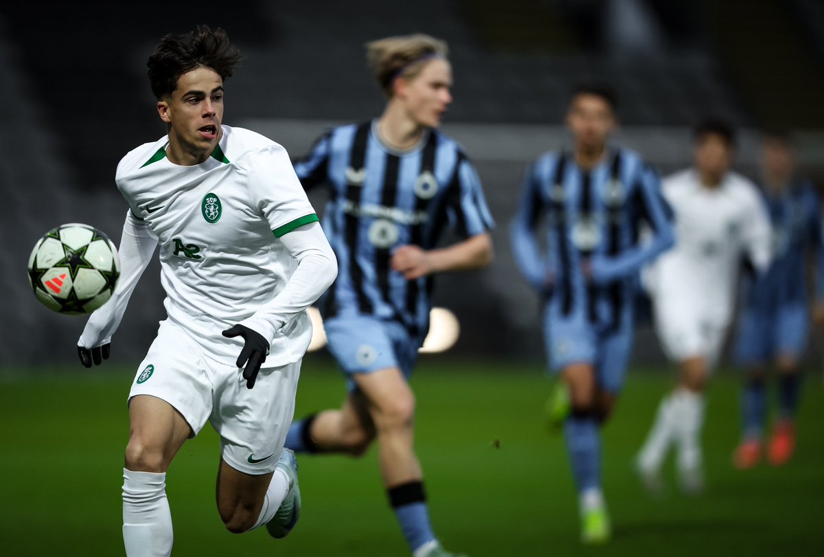 Vitória frente ao Club Brugge ✔️
16 pontos na fase de liga ✔️
Invictos na fase de liga ✔️
Classificados nos 6 primeiros da fase de liga ✔️ 

#CLUSCP #UYL