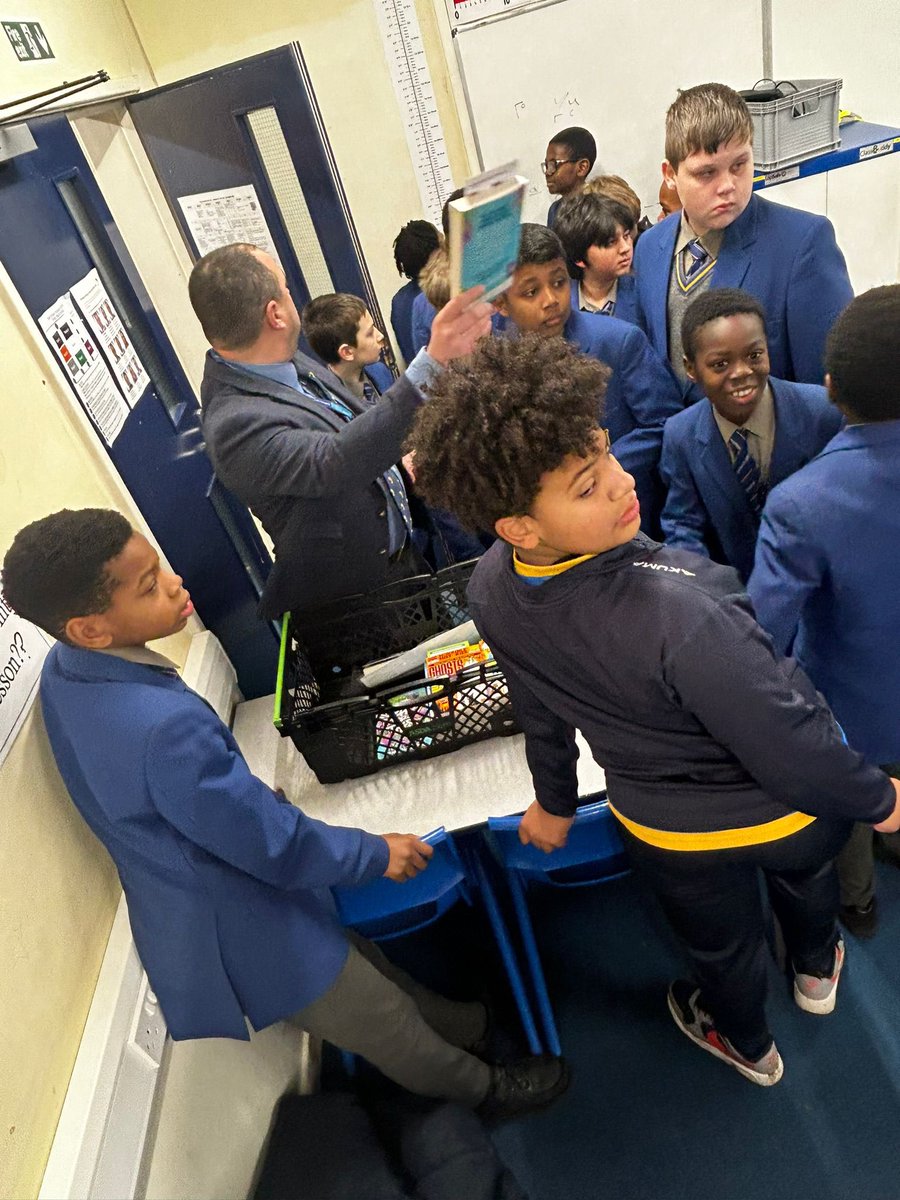 📚 BookBuzz books have arrived! 📚Through @BookTrust, every Year 7 &amp; 8 have received a FREE book of their choosing from a list of 16 new titles! Enjoy the adventures inside…📖🐉🍄🦖👑🧚‍♂️🧜🏻‍♂️🧞‍♀️🧟🦹🏻‍♂️👨🏽‍🚒🔮🪄🎶🦘📖