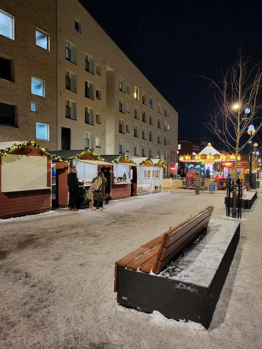 lasse_mannonen's tweet photo. Kiva, että #vantaa järjestää joulumarkkinat. #winterfest

Lisää markkinointia esim. lehdet, sivuille tarkka sijainti (Tikkurilan ytimessä laaja käsite) ja kaikki kojut klo 19 asti auki. Nyt 2/7 auki klo 18. Joulupukin maja kiva.

@VantaanKaupunki https://t.co/IhCEXA6mFR
