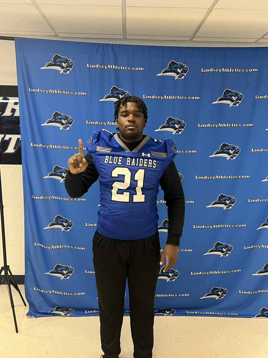Quanterian Hill (@qdhill52) on Twitter photo Thank you <a href="/LWCAthletics/">LWC Athletics</a> for having me on yesterday. Experienced great hospitality. I really enjoyed the visit ⚔️🔵 Thank you <a href="/LWCAthletics/">LWC Athletics</a> for having me on yesterday. Experienced great hospitality. I really enjoyed the visit ⚔️🔵