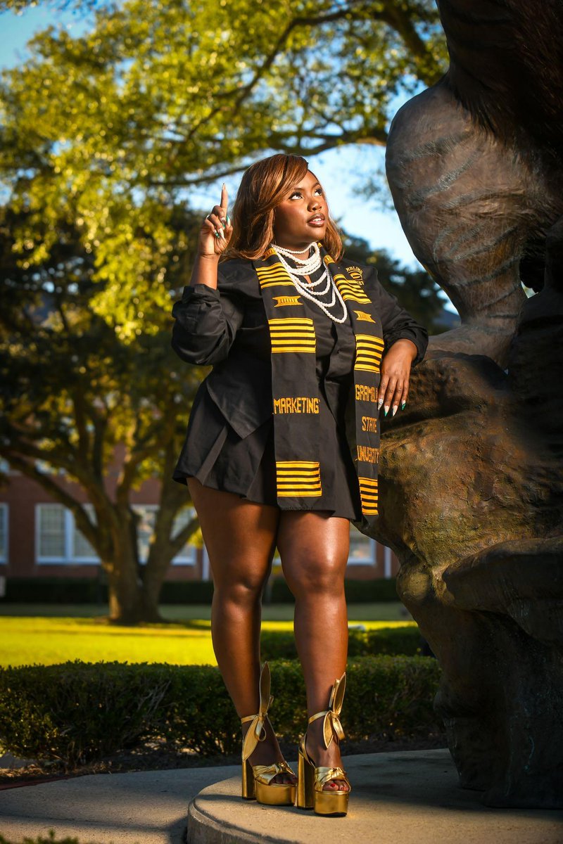 Grambling1901's tweet photo. Jayla Fennell is a Business Marketing major from Wichita, KS dedicated to expanding her clothing and beauty brand, "Jaylousy," after she crosses the stage this Friday. The goal is to enhance the community's style while uplifting their mental well-being. #CongratsGrad #GramGrad24 https://t.co/IK8Z0Q28iL