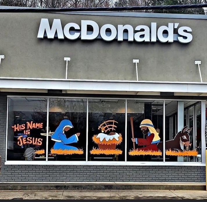 A McDonald’s in Waynesboro, Tennessee openly displays a Nativity. Love to see it. Merry Christmas.