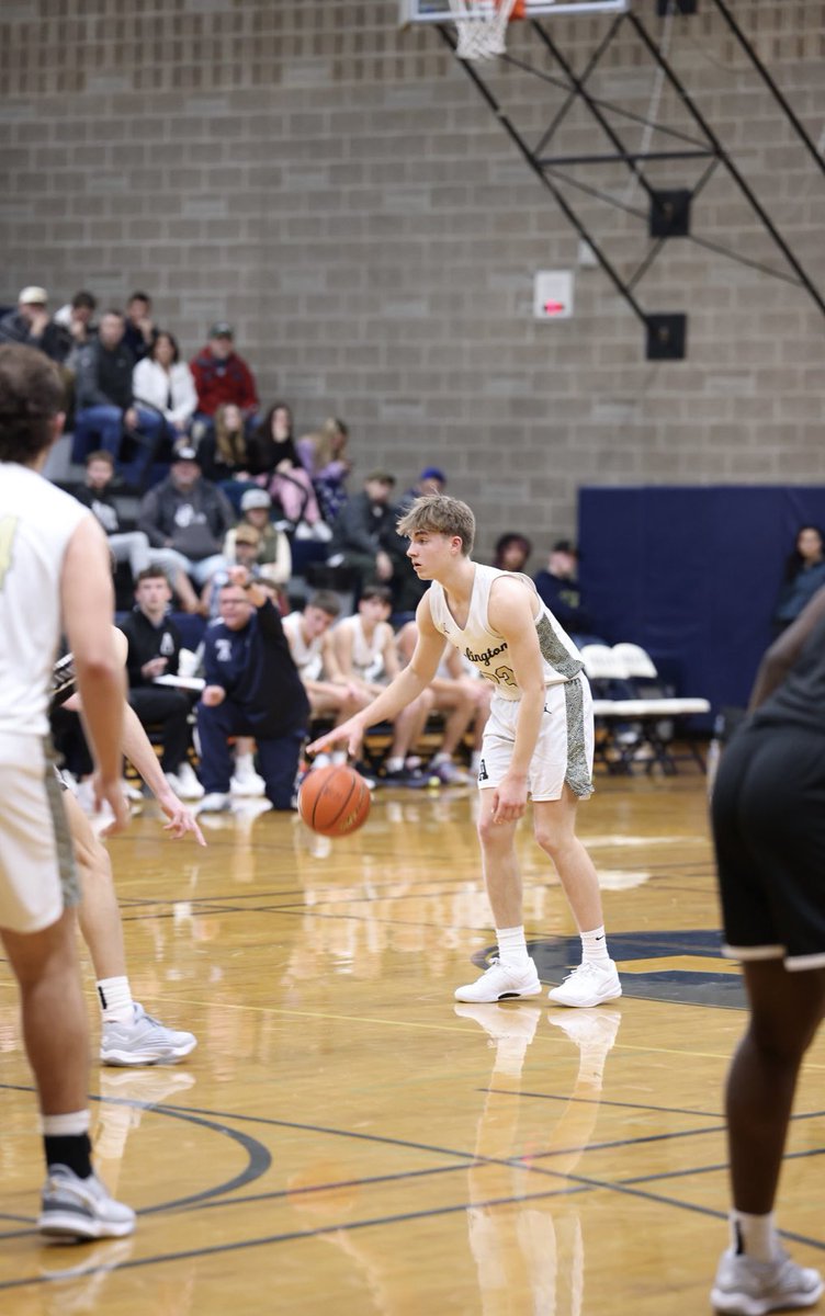 Leyton Martin (@leyton_martin_) on Twitter photo 3-0 Start! Averages through 3 games.
18.6 pts.
10 ast.
10.2 rebs.
+8 charges In 3 games!
<a href="/chaseyoung206/">Seattle Select Basketball</a> <a href="/PrepHoopsWA/">Prep Hoops Washington</a> <a href="/ReportBrooks/">Brooks Scouting Report</a> 3-0 Start! Averages through 3 games.
18.6 pts.
10 ast.
10.2 rebs.
+8 charges In 3 games!
<a href="/chaseyoung206/">Seattle Select Basketball</a> <a href="/PrepHoopsWA/">Prep Hoops Washington</a> <a href="/ReportBrooks/">Brooks Scouting Report</a>