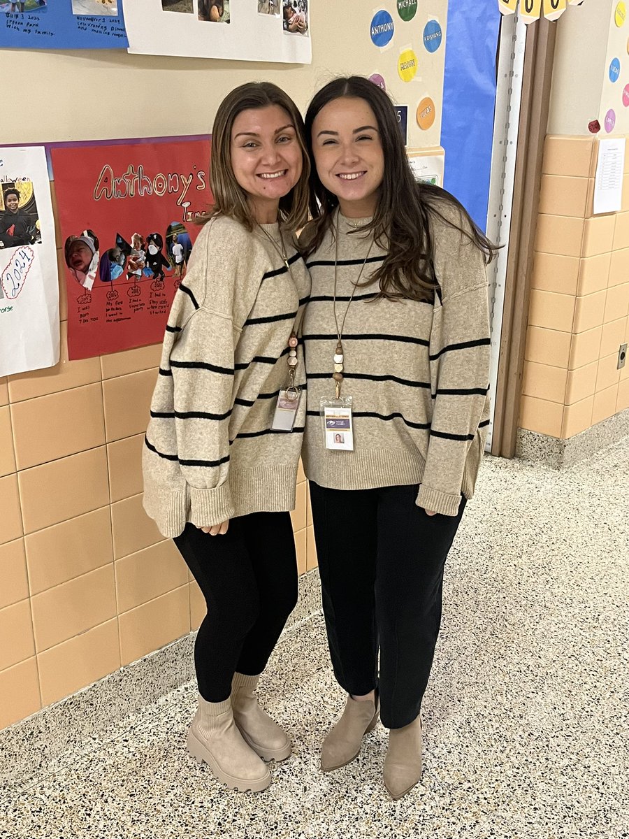 arobbgc's tweet photo. Twinning! 👯‍♀️ @MsNTurano @MDzSabatini https://t.co/UCgKIQWSR6