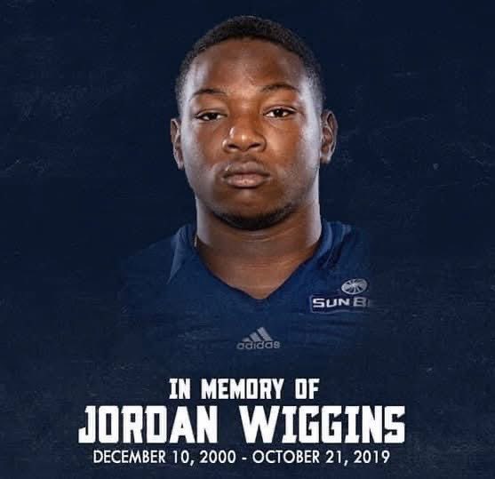 chadlunsford's tweet photo. Check on your People … It’s Ok not to be Ok … Happy Birthday JW 💜💚 🙏🏼🙏🏼 https://t.co/NwzO8GKlFP