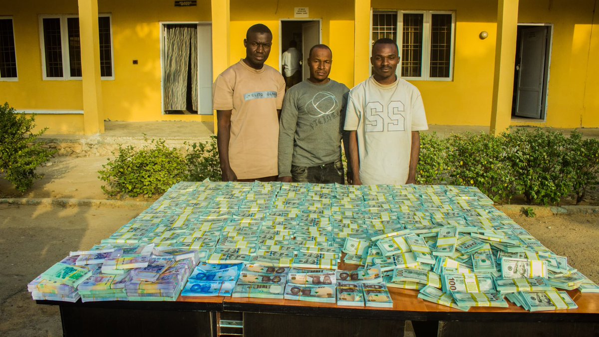 PoliceNG's tweet photo. PRESS RELEASE

INTERNAL SECURITY: POLICE RECOVER N129BN COUNTERFEIT CURRENCIES, ARREST 3 GUNRUNNERS, RECOVER AMMUNITION.

As Police Visit, Debrief 36 Rescued Kidnapped Victims in Kebbi, Assures Safety, Security.

The Nigeria Police Force under the leadership of the 22nd Indigenous Inspector-General of Police, IGP Kayode Adeolu Egbetokun, Ph.D., NPM., in its relentless effort to tackle all forms of crimes and criminality, continues to mark giant strides in the fight against crime in all spheres. Recently, in Kano, the Police successfully recovered the sum of N129,542,823,000 in counterfeit currencies, with a breakdown of 3,366,000 in Counterfeit US Dollars, 51,970 in Counterfeit CFA franc, and 1,443,000 in counterfeit Naira.

This momentous achievement was recorded on the 8th of December 2024, at Gwale, Kano State, where police operatives acting on credible intelligence accosted one Nura Ibrahim ‘m’ and upon a conducted search, discovered N392,000 counterfeit notes, USD7800 counterfeit notes and 5 different ATM cards. Further investigation led to the arrest of his accomplices, Muhammed Muntari ‘m’, and Usman Abdullahi ‘m’ as well as the recovery of the other counterfeit currencies.

In another development, intensifying the efforts against gunrunning and the proliferation of arms in the country, the Nigeria Police Force on the 9th of December 2024, arrested 3 suspected gunrunners identified as Buhari Suleiman ‘m’, Jamil Yakubu ‘m’, and Aliyu Abdullahi ‘m’, along the Kaduna-Kano expressway, Kaduna State. The suspects were apprehended after the police operatives noticed their suspicious activities and approached them to question them. A subsequent search was conducted, which led to the recovery of 216 rounds of 9mm live ammunition and 1 round of Ak-47 ammunition. 

Similarly, on the 8th December 2024, Police operatives in Kebbi State rescued 36 victims of kidnapping along Mairairai/Bena Road in Danko/Wasagu LGA who were returning from their respective farms. As a follow-up to the rescue, police operatives have visited the community to engage its members, debrief the rescued victims, and assure the people of its continuous readiness to ensure their safety and security.

The Inspector-General of Police, IGP Kayode Adeolu Egbetokun, Ph.D., NPM., once again reiterates the commitment of the Nigeria Police Force to combatting all forms of crime and criminality, especially economic saboteurs. The force remains vigilant, steadfast, and unforgiving towards those who would threaten the national security and economic progress of our dear country. 

ACP OLUMUYIWA ADEJOBI, mnipr, mipra, fCAI
FORCE PUBLIC RELATIONS OFFICER,
FORCE HEADQUARTERS,
ABUJA.
 
10th December, 2024
