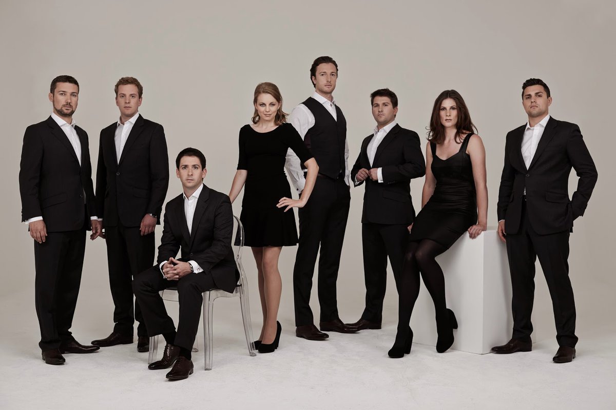 LyricLorcan's tweet photo. Plenty of festive cheer🎄 on #ClassicDrive 📻 today and all week my album of the week Lorcan'S Pick is Choral ensemble @VOCES8 "A Choral Christmas"...not to be missed with Vinyl copies to give away everyday! 🎅@RTElyricfm https://t.co/tP1TMSQcgA