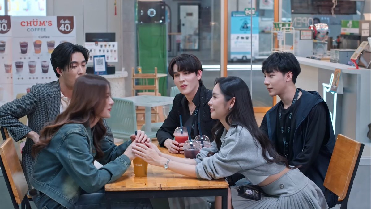 หนุ่มวายสามคนแอบฟินนะคะ อิอิ

SUNLIN BEAUTIFUL LOVE
#เพียงชลาลัยอีพี11