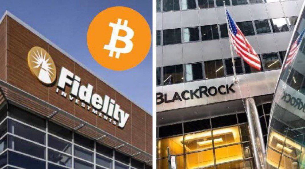 techconcatalina's tweet photo. 🚨ÚLTIMO🚨

BlackRock y Fidelity COMPRARON un valor de 5.900 #Bitcoin ayer. 

Mientras los Minoristas VENDEN EN PÁNICO.. Las ballenas compran la caída del precio 🔥 https://t.co/sLuifeXVUS