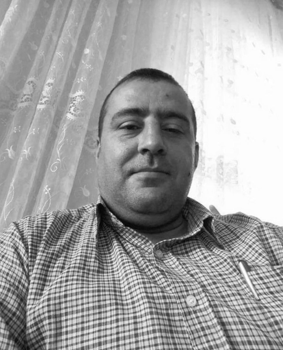 uluslularder's tweet photo. Merhum Osman Öztürk'ün 52 Mevlidine davetlisiniz.

Geçtiğimiz Ekim ayında amansız bir hastalık sonucu kaybettiğimiz, ULUSLULARDER'in geçmiş dönem Yönetim Kurulu Üyesi ve Başkanı merhum Osman Öztürk için düzenlenecek 52 Mevlidine davetlisiniz. https://t.co/8weoWHJsRq