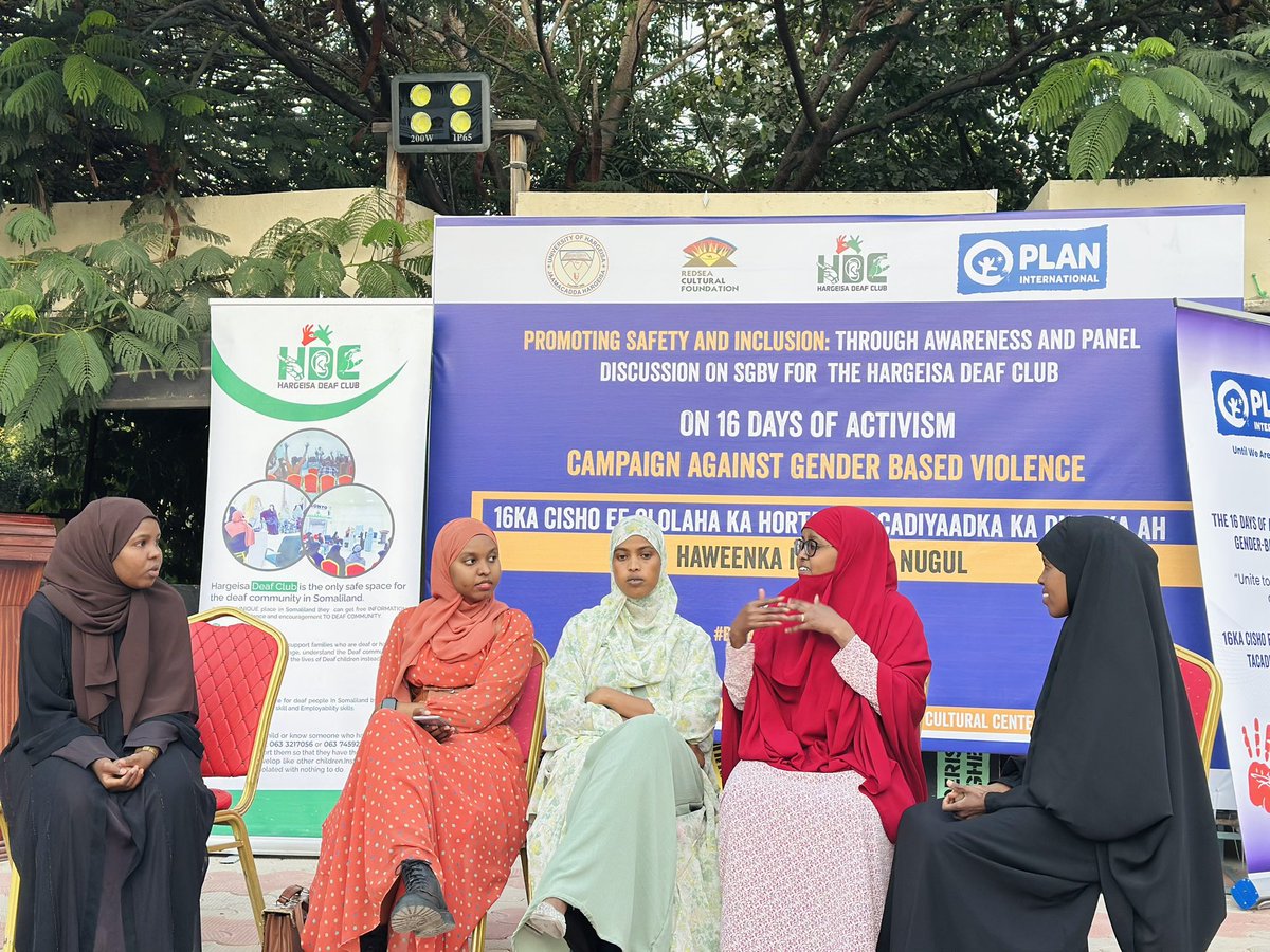 PlanInt_Som's tweet photo. Inspiring change, one voice at a time! 🗣️ Our session with women &amp; girls with hearing impairments was a powerful 💪 session during the #16Days campaign. By discussing GBV and raising awareness, we're building a more inclusive and equitable environment. #EndGBV
1/2 https://t.co/xfRXSfyNUx
