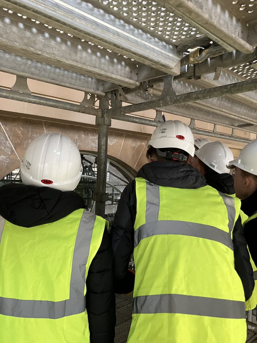 JET Academy tweet media