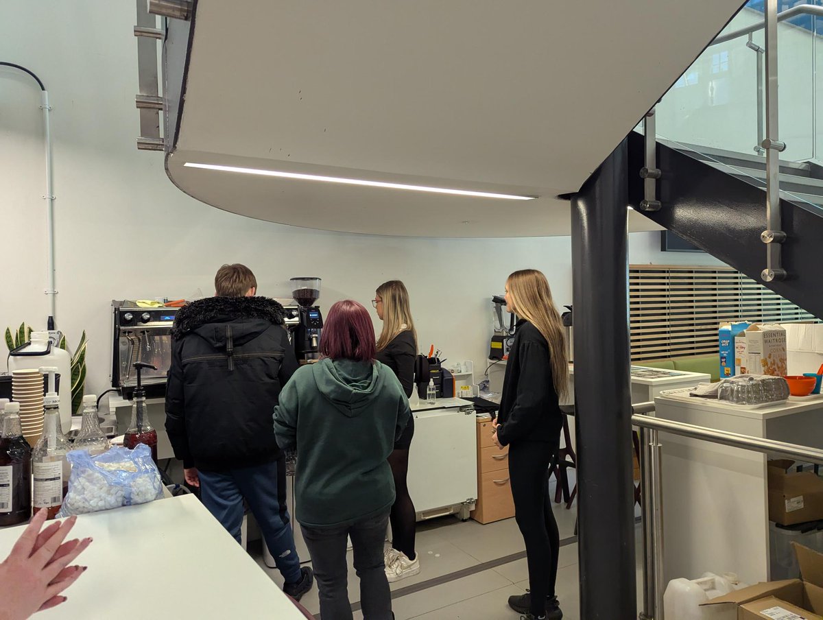 GorgieMillsHS's tweet photo. After several weeks' visits and training at the Boroughmuir Beans, our amazing pupil has become socially and professionally confident to make hot drinks from the coffee machine independently today! We are so proud of him!Thank you @BoroughmuirHS for your support! #WeAreCapable https://t.co/6X1ZMWKmis