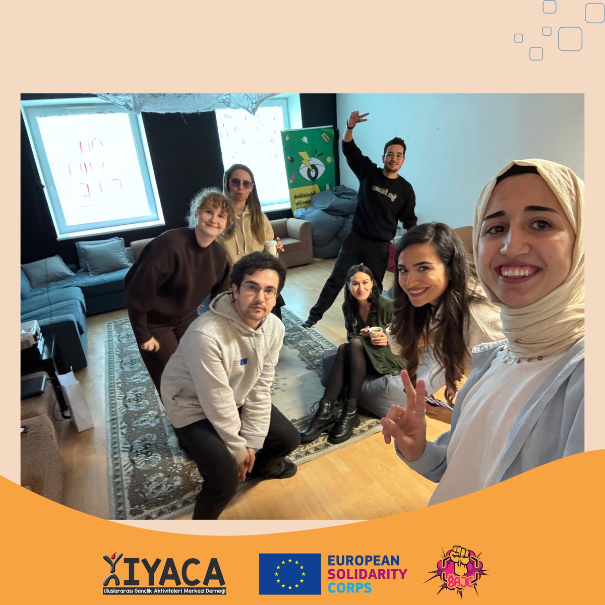 iyacaorg's tweet photo. Gönüllülerimiz Litvanya'da neler yapıyorlar?
Eğlenerek öğrenmeye, gelişmeye ve topluma katkı sağlamaya odaklanıyoruz!
ESC gönüllülerimizin Litvanya günlüklerini takip edelim 🥳
#iyaca #iyacavolunteers #escvolunteers #lithuania https://t.co/gDzJhuHTXe