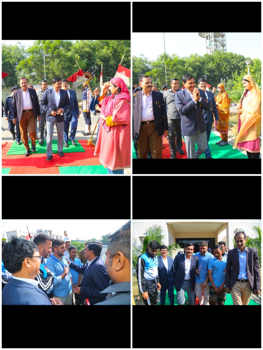 dm_ghaziabad's tweet photo. इन्द्र विक्रम सिंह जिलाधिकारी गाजियाबाद की उपस्थिति में गृह मंत्रालय भारत सरकार के सहयोग से एनडीआरएफ शाहिद ऑडिटोरियम में 4वें कश्मीरी यूथ एक्सचेंज प्रोग्राम का आयोजन किया गया। @CMOfficeUP @InfoDeptUP @CommissionerMe3 @PMOIndia @ChiefSecy_UP @MINISTRYOFHOME2 https://t.co/obuyPXOjF4