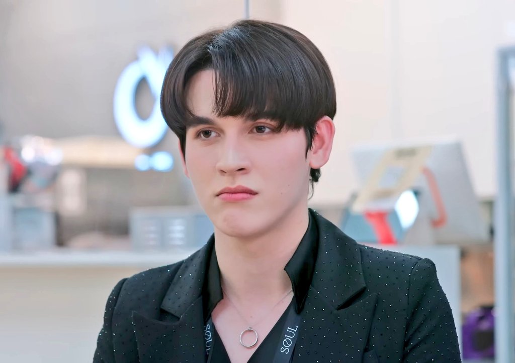 หน้างอยังน่ารักเลย โอ้ยยยยหลงหัวปักหัวปำ

SUNLIN BEAUTIFUL LOVE
#เพียงชลาลัยอีพี11