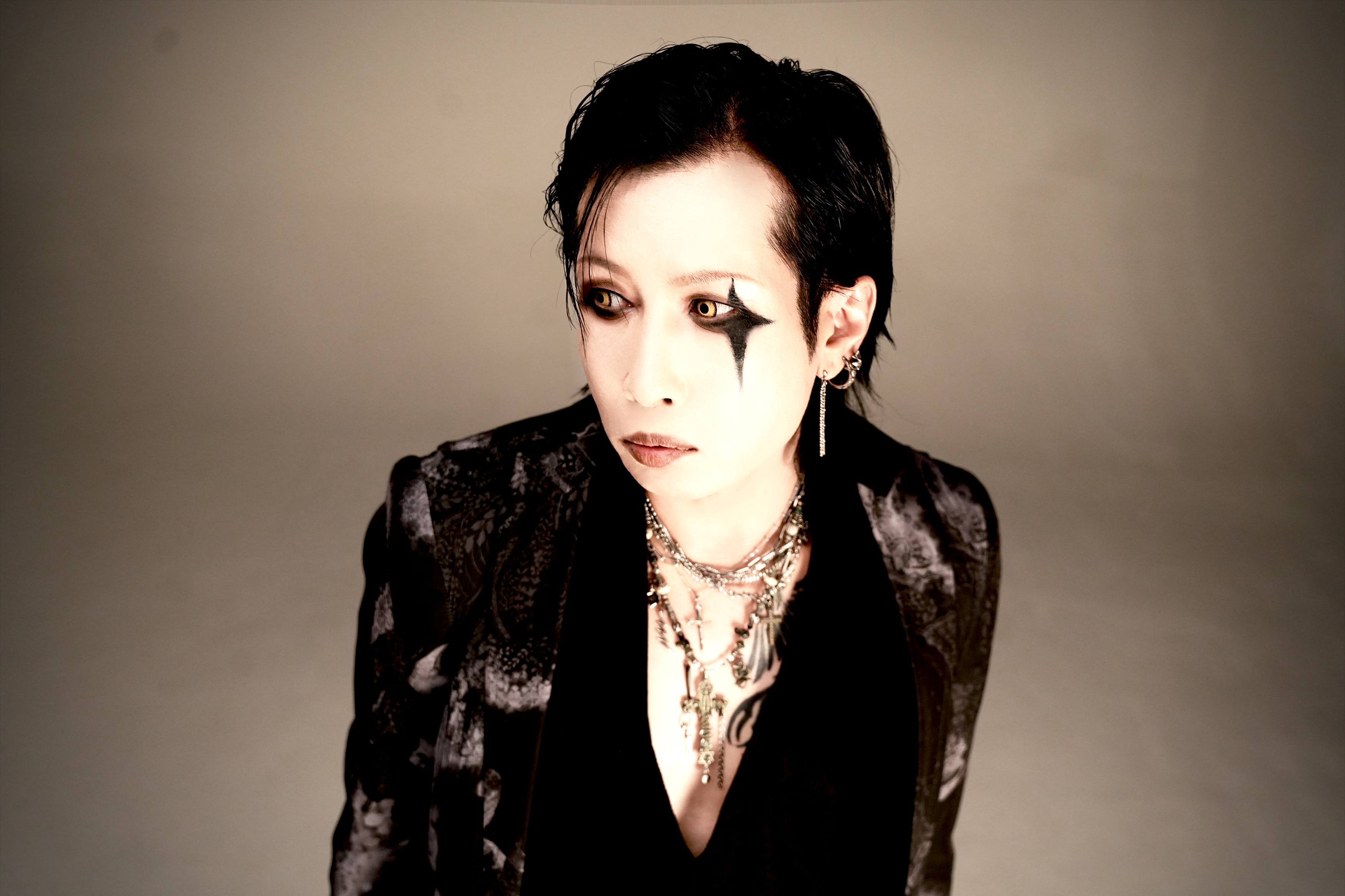 PIERROT キリト 3点 PIERROT キリト 写真 3枚セット - メルカリ