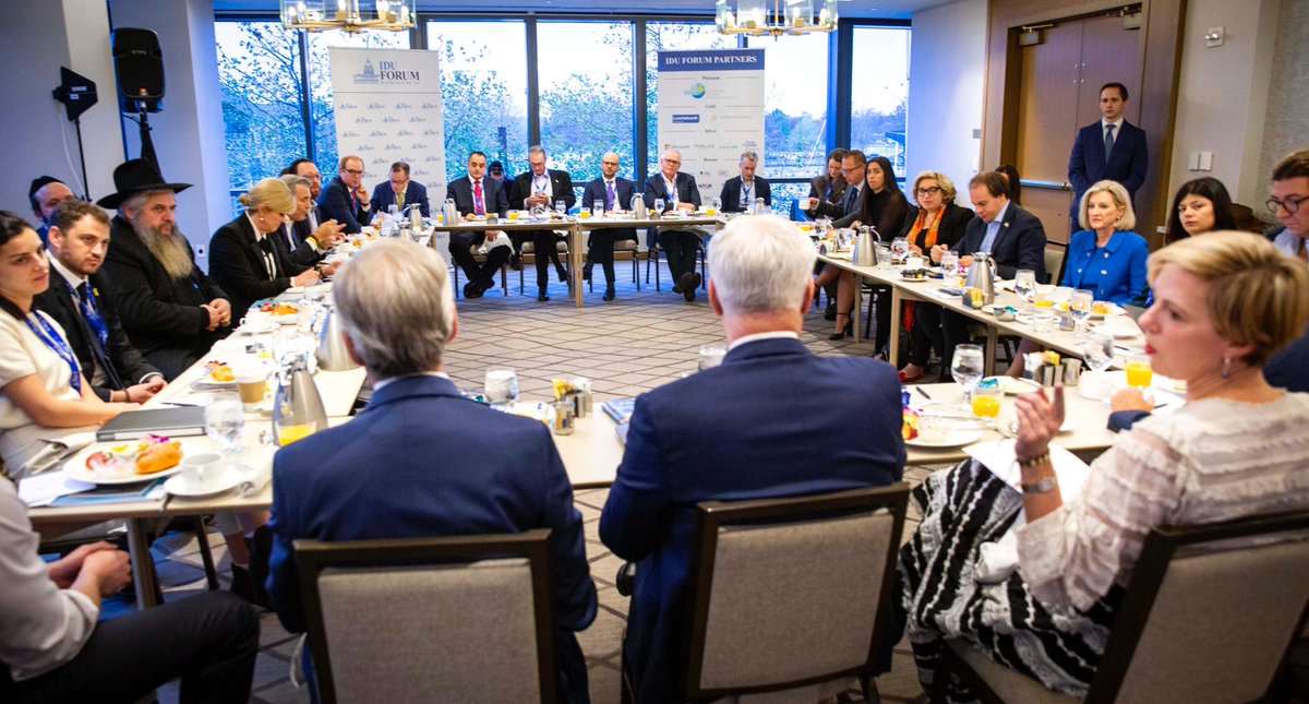 🇺🇸📌 Il nostro movimento protagonista anche quest’anno al Forum IDU di Washington! 

Grazie all’<a href="/IYDU/">IYDU</a> per l’organizzazione puntuale e strategica. Come sempre, orgogliosi di rappresentare il nostro partito e il movimento giovanile 🇮🇹