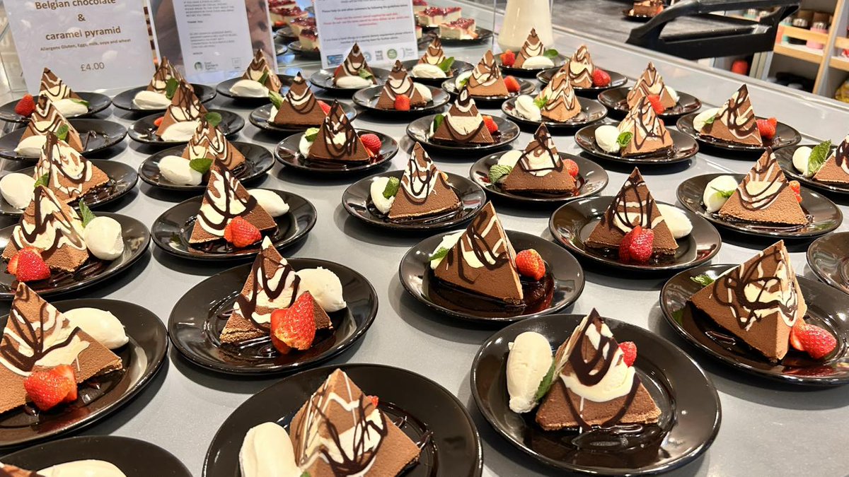 CMUCatering's tweet photo. It’s Christmas 📷 lunches in the Atrium food court 12 - 2pm https://t.co/VRFeSqaw6p