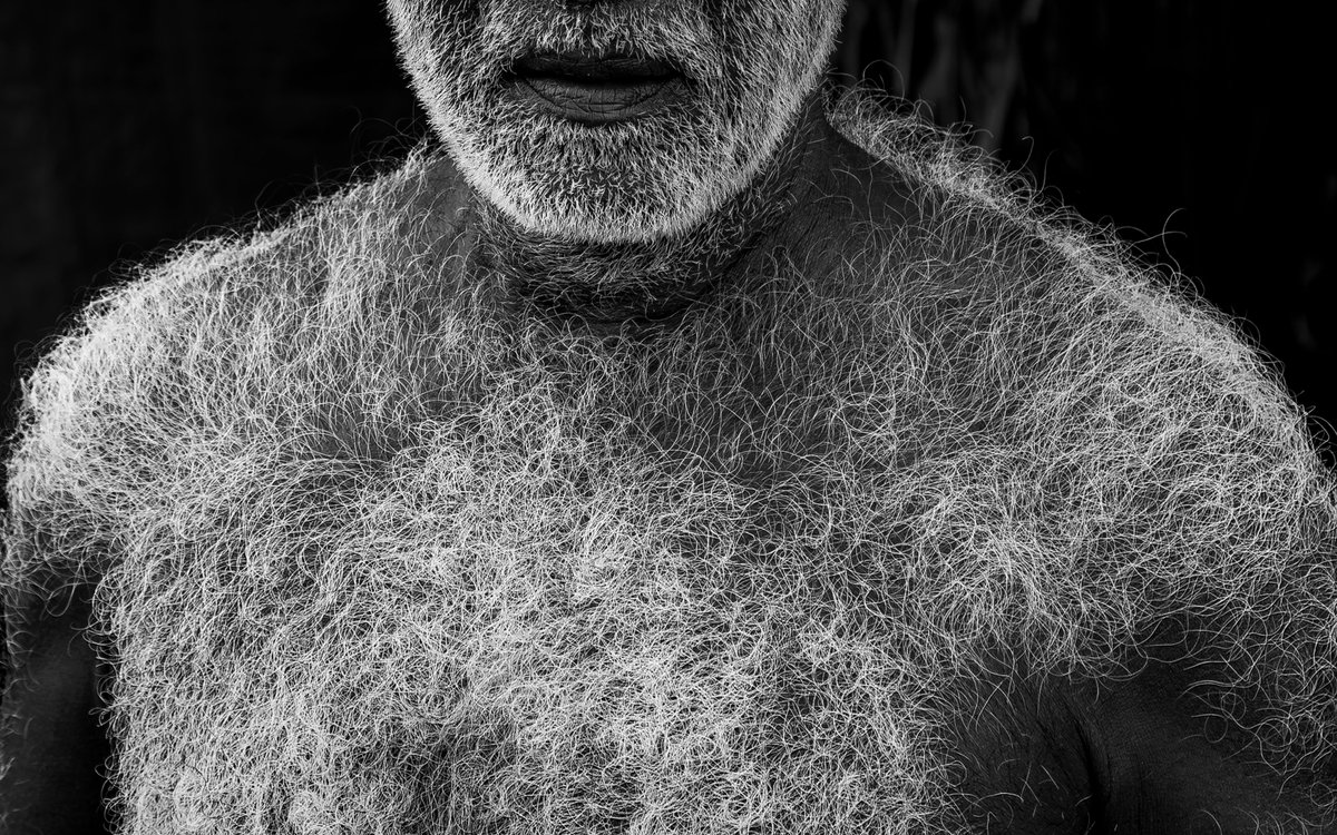 tprjayaraj's tweet photo. HOMO SAPIEN

Now available in @vitruveochain in at $400
https://t.co/mhjDnWs6NZ
@techbubble https://t.co/465kEYb4Yl