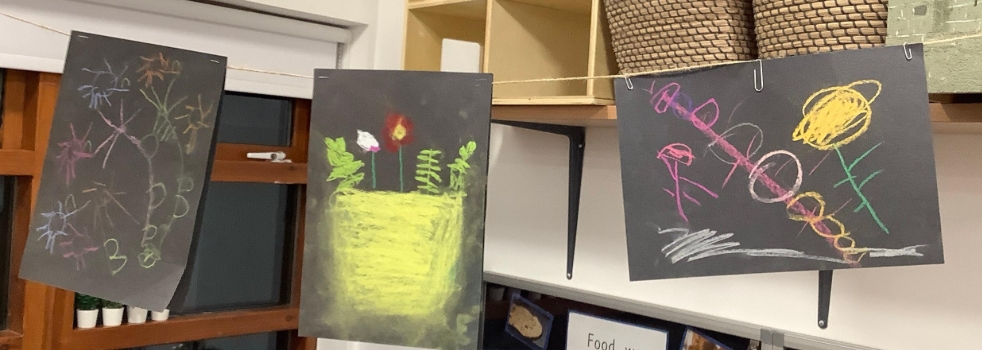 EACTBannermanRd's tweet image. Reception have been looking at Light and Dark in art this term. We have found out about the artist Vincent Van Gogh and completed pieces of work inspired by Starry Night and Sunflowers. #curiousity #believeyoucan