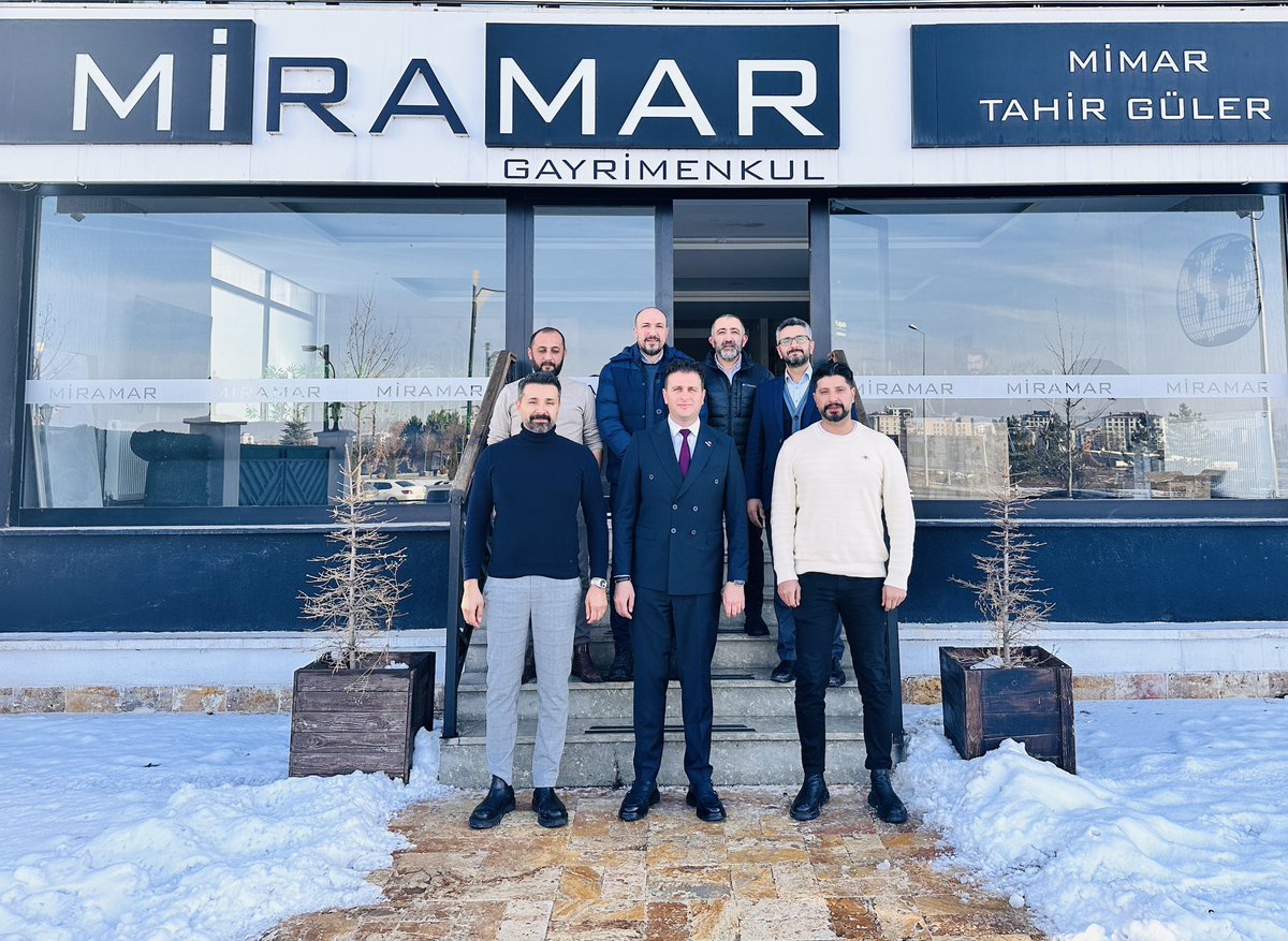 İş İnsanı, Mimar Tahir Güler (MİRAMAR) Ziyaret Edildi

<a href="/MUSIADSivas/">MÜSİAD Sivas </a> Başkanımız <a href="/GorgenUgur/">Uğur Görgen</a>, yönetim kurulu üyelerimizle iş insanı, MİRAMAR Yönetim Kurulu Başkanı #TahirGüler’i ziyaret ederek, istişarelerde bulundular.

<a href="/uguragbaba/">Uğur AĞBABA</a> <a href="/suayipdinc/">şuayip dinç</a> <a href="/aturanergut/">Ahmet Turan ERGÜT</a>
