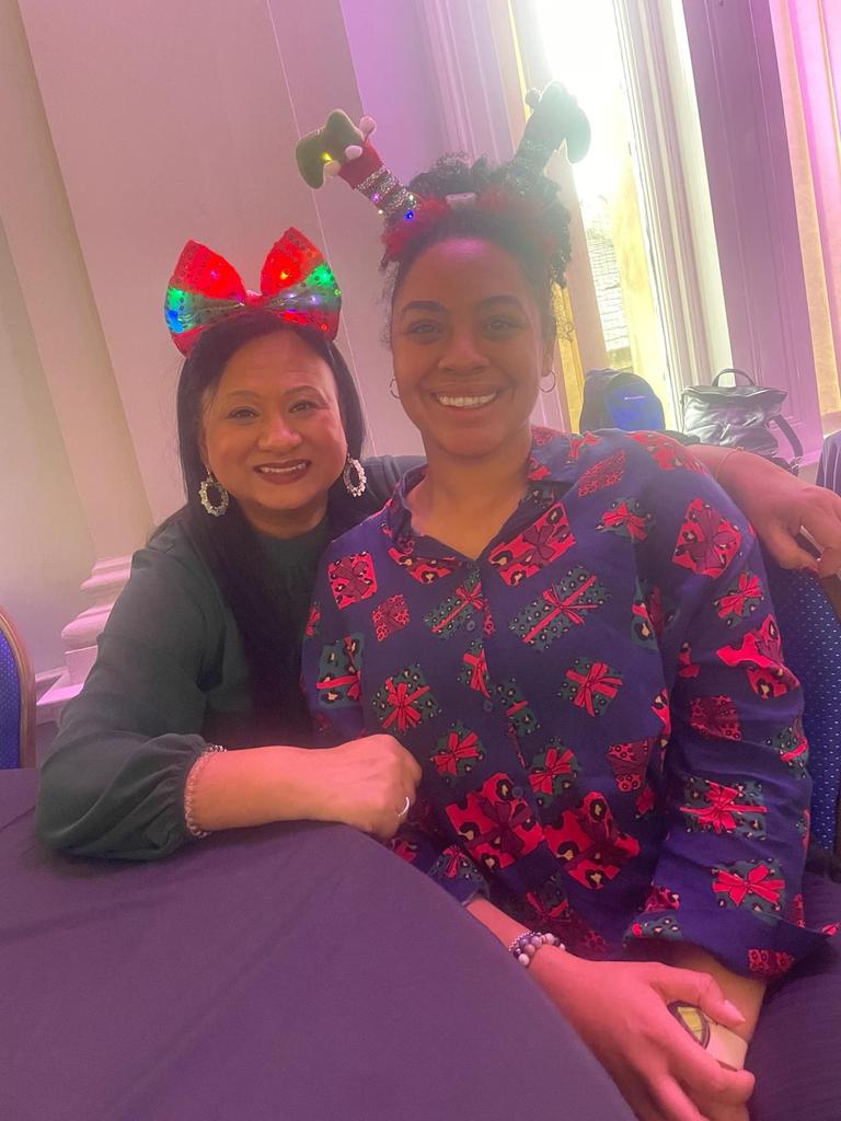 laura liddon tweet media