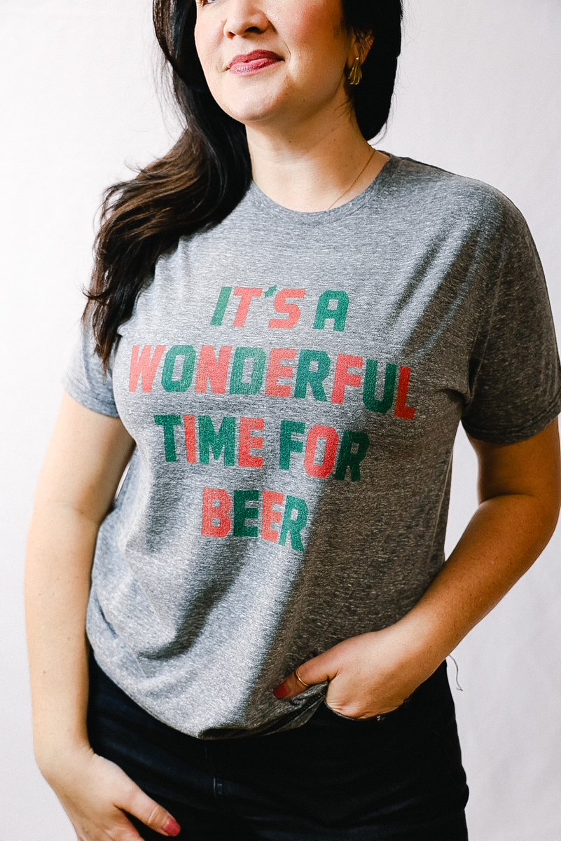 Only 3 days left of our 12 Days of Christmas giveaway! We're picking a winner for a $25 gift card each day! Enter here: instagram.com/retrobrand/