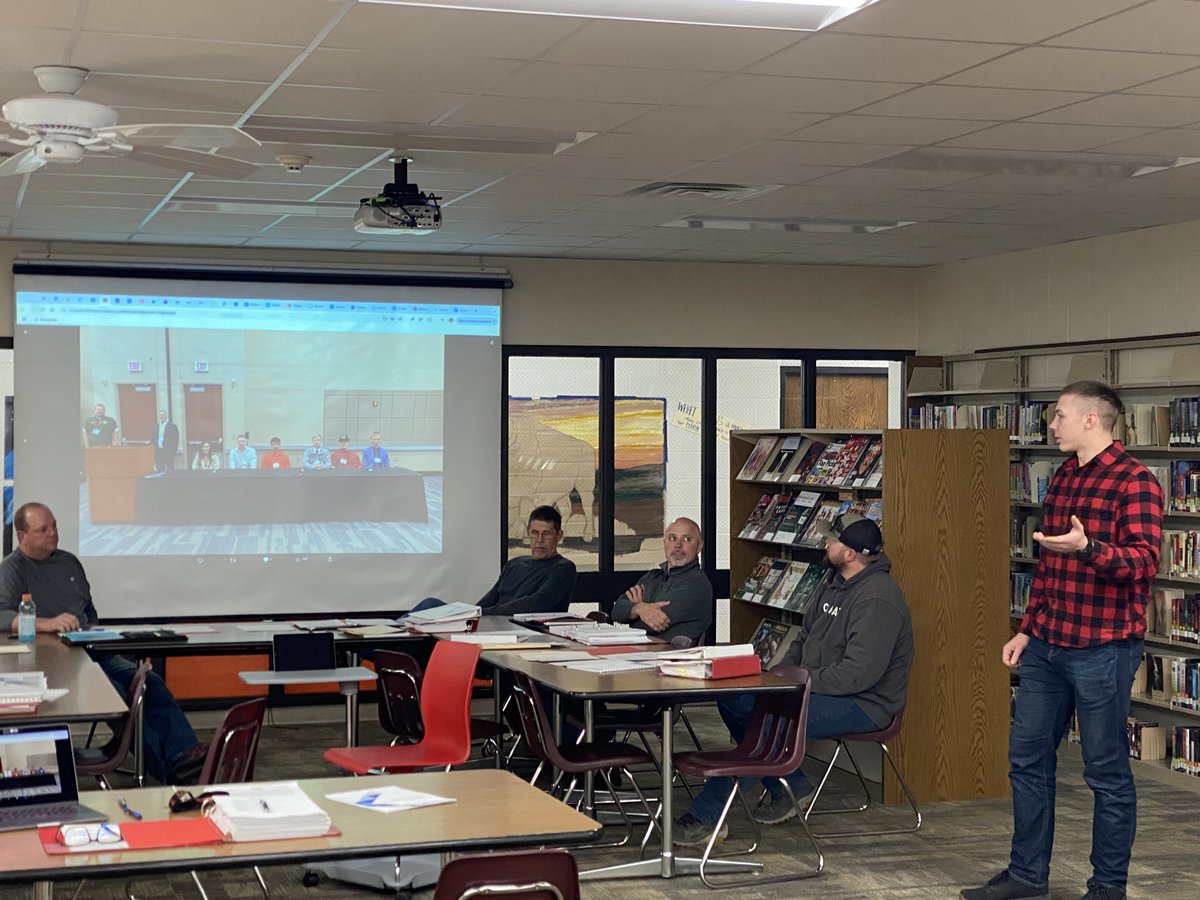 PHSPiratePride's tweet photo. Senior, and US Marine recruit, Wyatt Doerr shares his experience as a member of the “Student Voices” panel at the @NASBonline State Education Conference with the school board last evening. We are very proud to have Wyatt represent all the fine students at Plainview High School! https://t.co/krnSXRZgPo