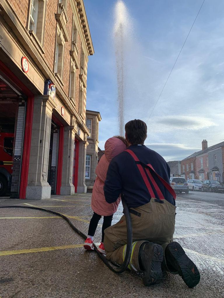 WMFSAston's tweet image. We had a visit from one of our local children's groups. Showed them all the equipment that we have to keep them, and ourselves safe, and best of all, a chance to use the hose reels! 🚒💦🔫 #futurefirefighter #safety
