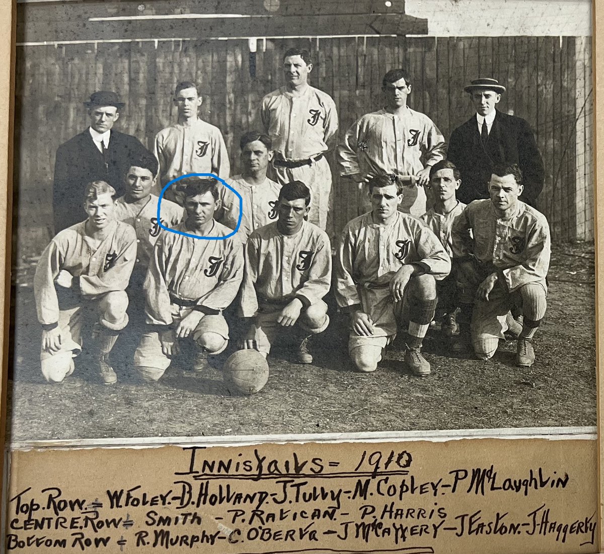 moedog97's tweet photo. Extra IL coalfield history: Quality Sport
Knockout games are a chance for players to prove their skill. When Eileen (1910 pop: ~600) drew 2-2 with South Wilmington in the inaugural Peel Cup game, Chuck O’Berta shined. He then had a career at highest levels of soccer in Midwest. https://t.co/lC6GdVevQA