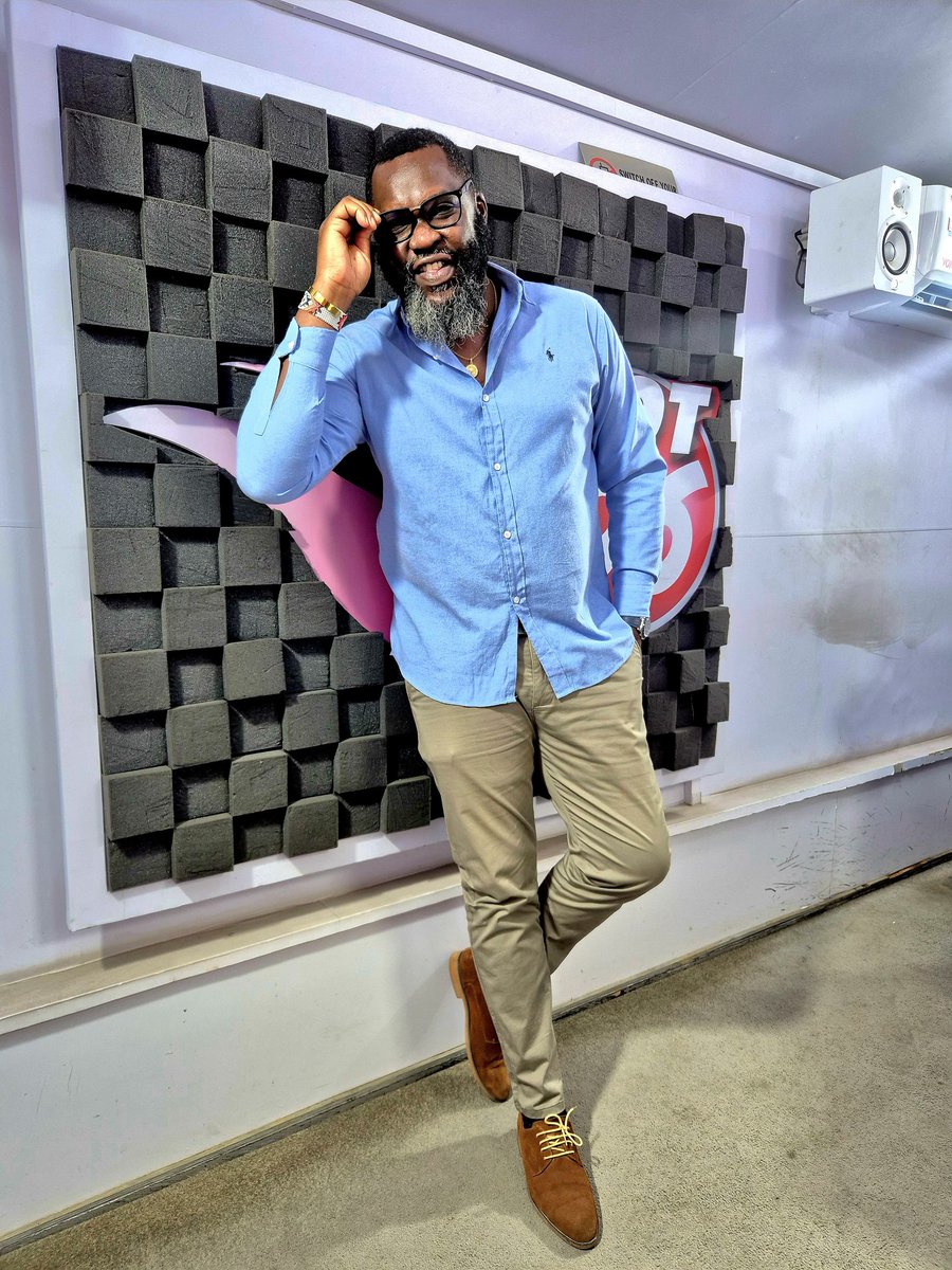 iamnickodhiambo's tweet photo. Guess who is back on air a few kgs lighter.......after some well deserved rest.......
#HotDrive @Hot_96Kenya where are you tuned in from? https://t.co/SWRQmStOhR