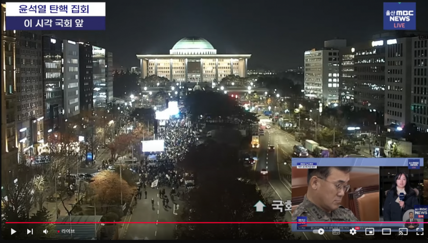 Communistrevulsion tweet media