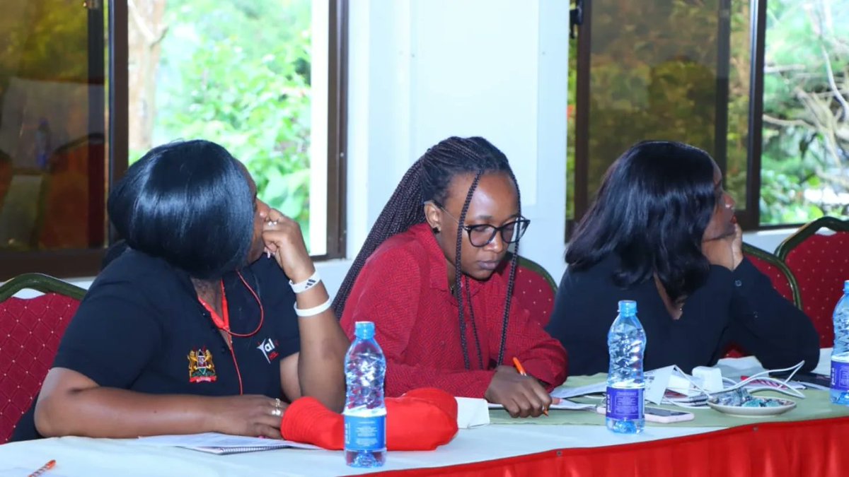 NYC_YouthVoice's tweet photo. The forum emphasized youth inclusion as vital for Kenya’s sustainable development. Present at the event were:Mr. John Kafuko (YTJN), Hon. Patricia Mwashinghadi and Hon. @ChrisMarkm(@kymcaorg), Gadiel Maghanga, Hon. Anselm Mwadime, and facilitator Kenneth Nabwera. https://t.co/fceAyrkEhC