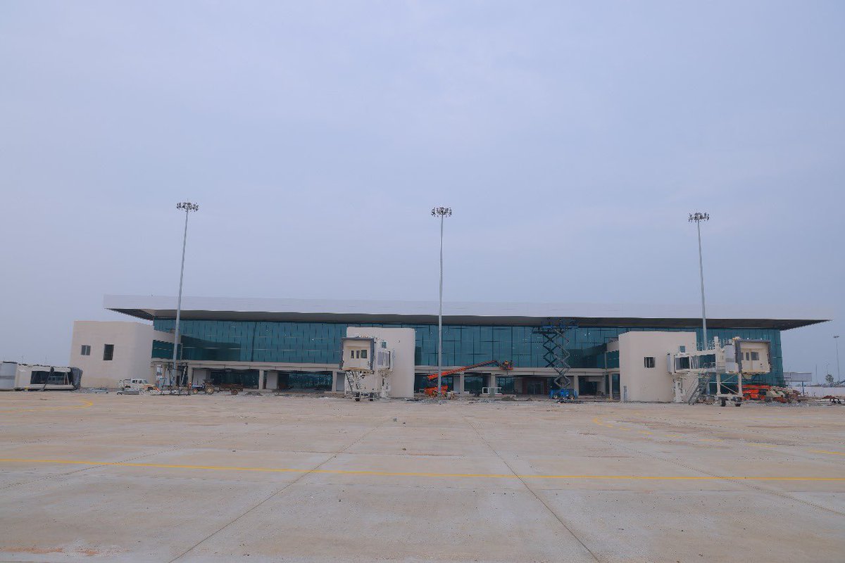 hvgoenka's tweet photo. An airport that we have almost finished building #KEC #RPG https://t.co/61qmfS4HJi
