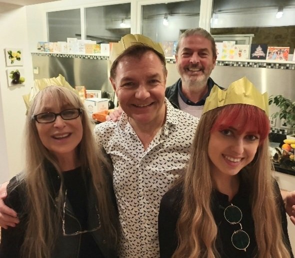 LangfordBarry's tweet image. I am devastated by the sudden death yesterday of Julian Spear, the most warm, caring, kind man I had the privilege to know. Husband of my wonderful friend @CarolRoyle2, devoted father of Taran and @tallyspear.  Here we are together a couple of Christmases ago.
#RIP dear Julian.