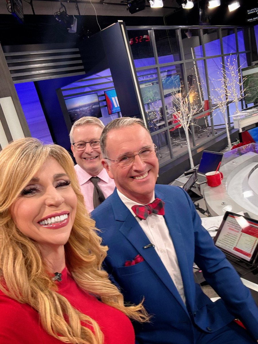 I had the honor of working with <a href="/PERTZFOX/">John Pertzborn</a> &amp; <a href="/KPLR11Fuller/">John Fuller</a> this morning! Two St Louis TV legends. Combined the 3 of us have 109 years of broadcasting in St Louis! Thank you fir the decades of love <a href="/FOX2now/">FOX2now</a>